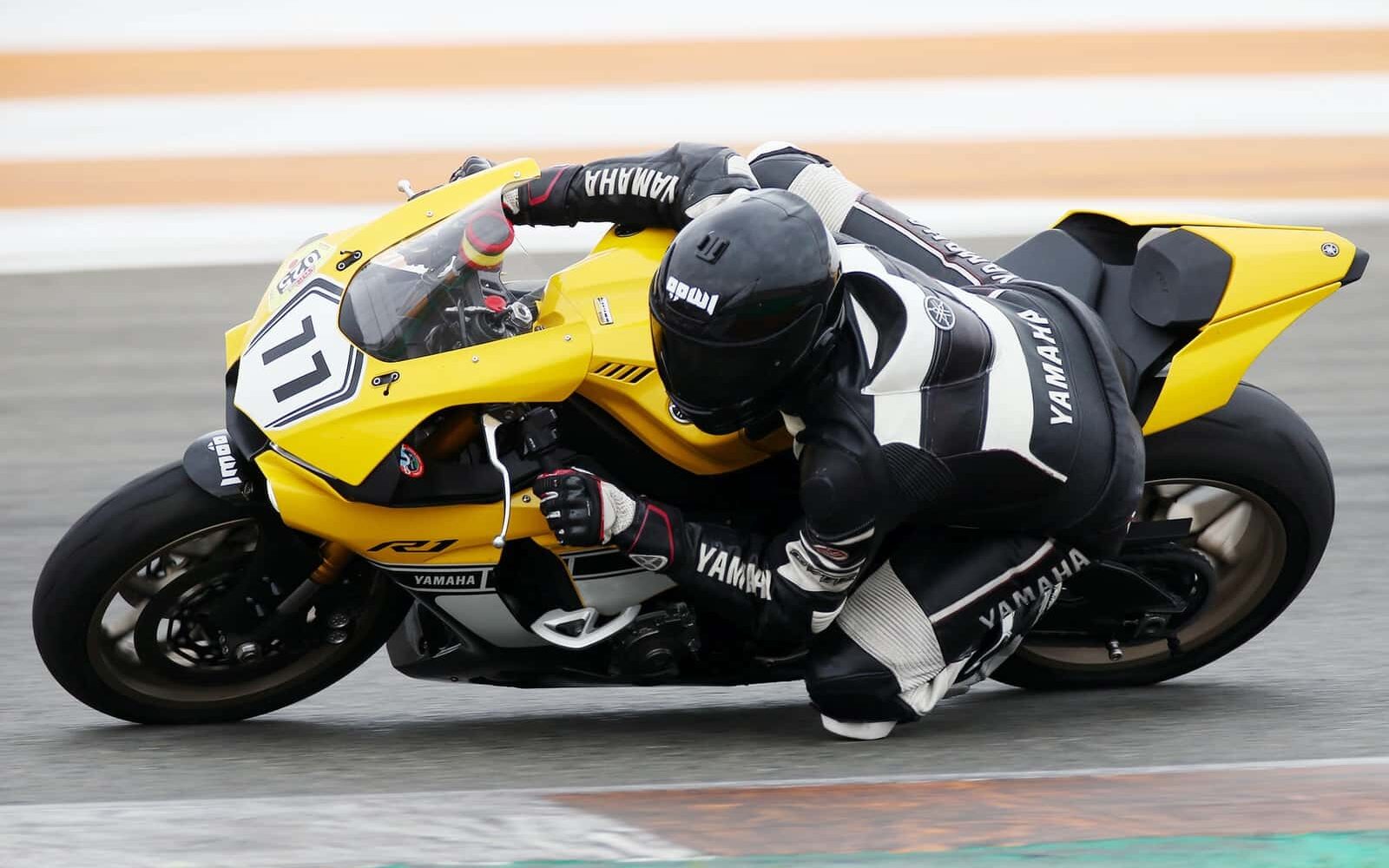 Do Motorcycle Helmets Expire? [SOLVED] Replacing Helmets Save Lives