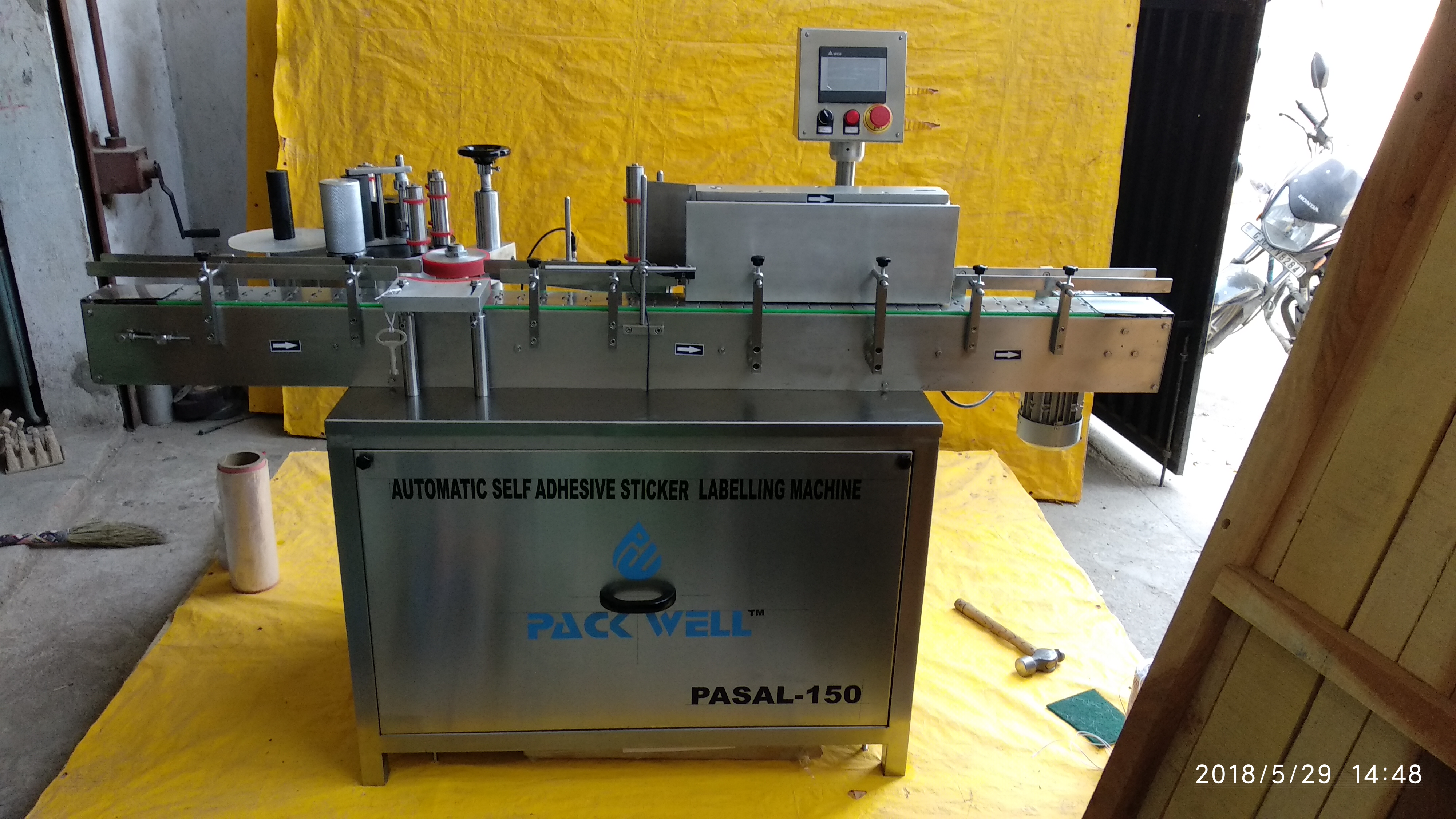 Automatic Horizontal Sticker Labeling Machine Pack Well Machinery