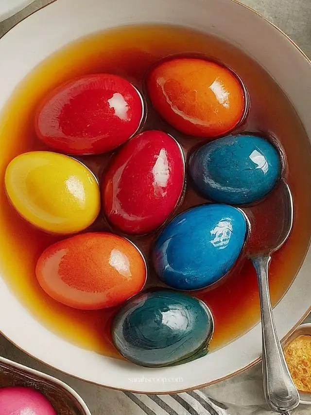 23 EASY EASTER EGG DECORATING HACKS padebby