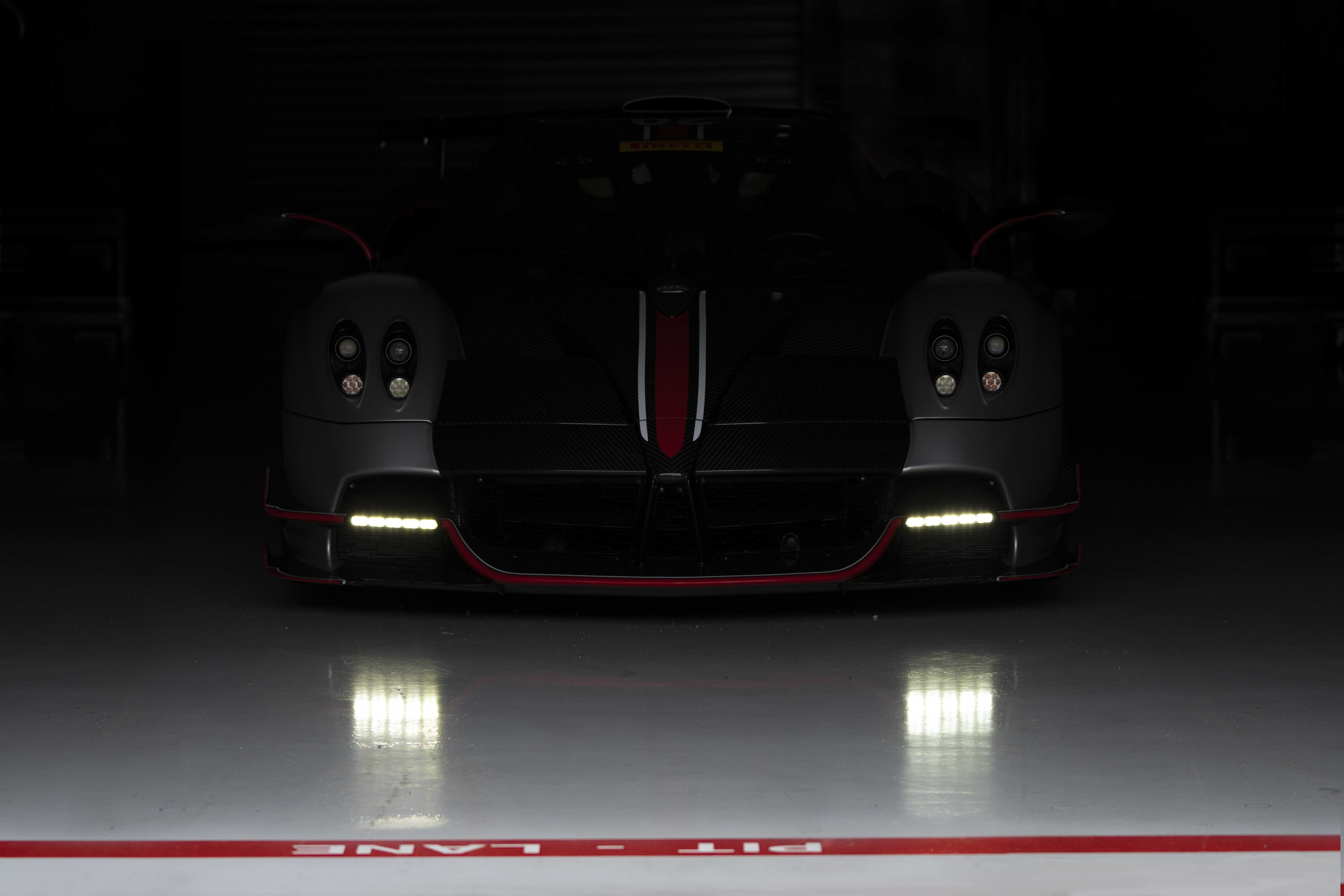 The Pagani Huayra Roadster BC sets a new lap record at Spa