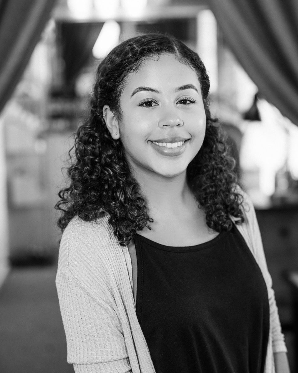 Isabella Perales Pagave Salon & Spa