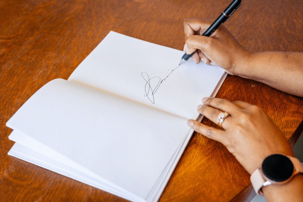 5 Things to Consider Before Using a Pen Name for Your Memoir Page