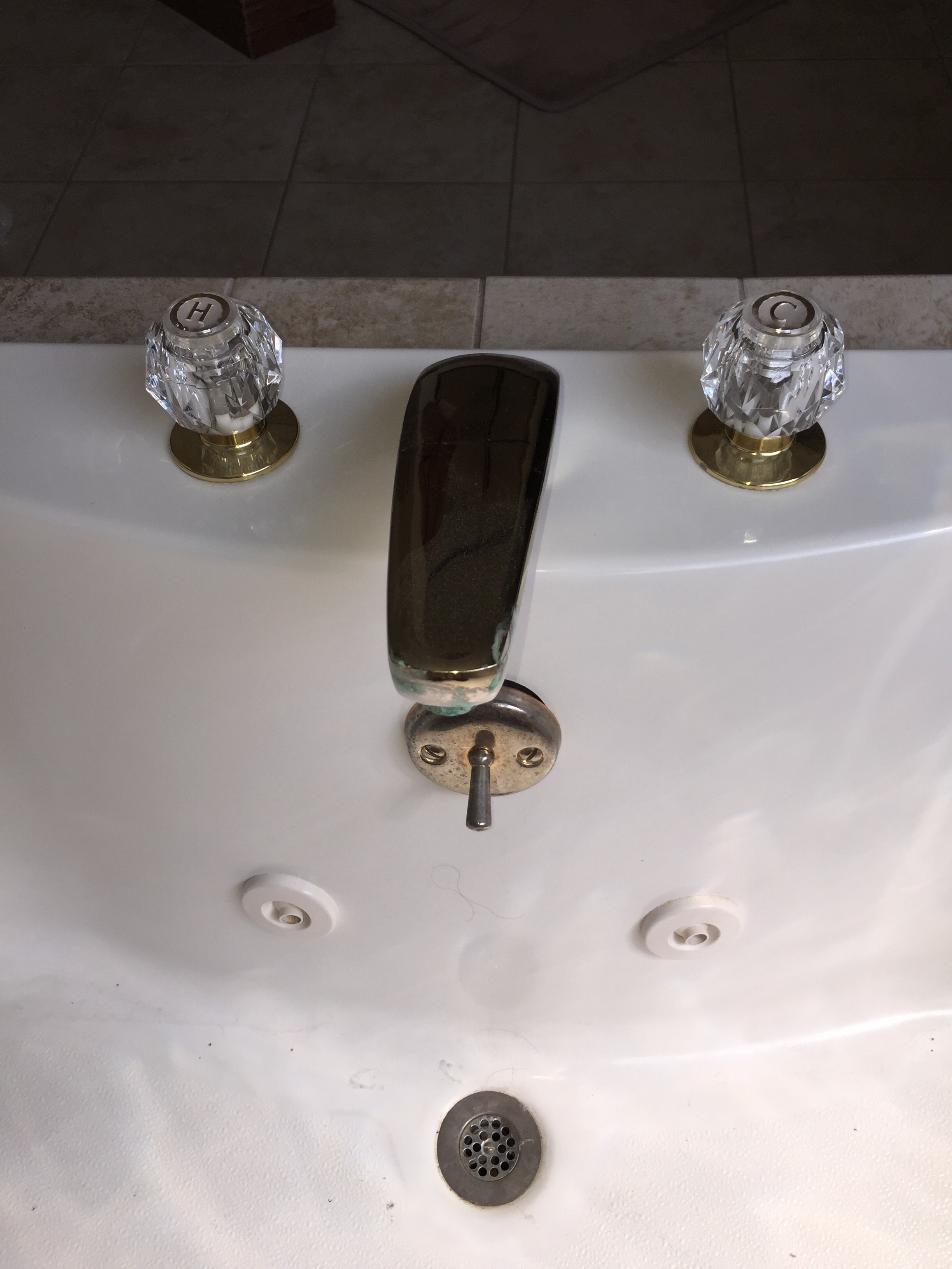 Need help identifying Moen trim kit | Terry Love Plumbing Advice