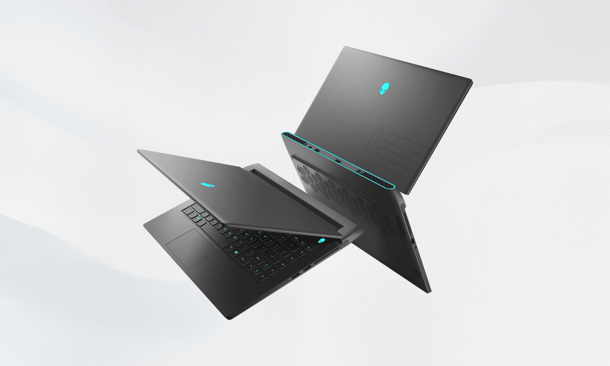 Dell Alienware m15 R5 Ryzen Edition And m15 R6 Gaming