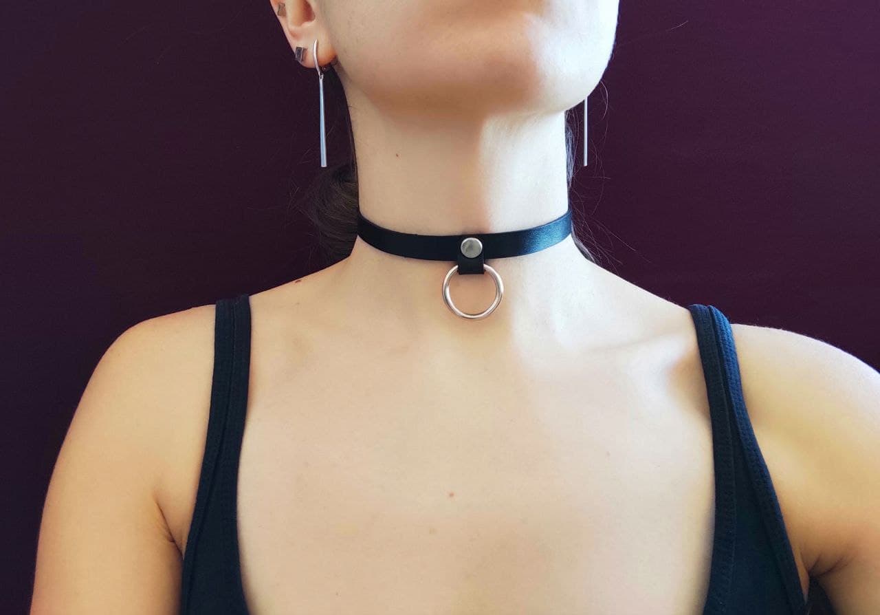 Black Leather Choker Line with Small Oring Painful Touch