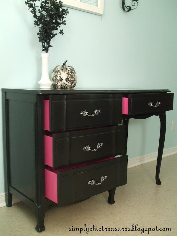 Next was trying something other than water as a thinner. Painted Furniture Ideas | How to Paint Dark Furniture