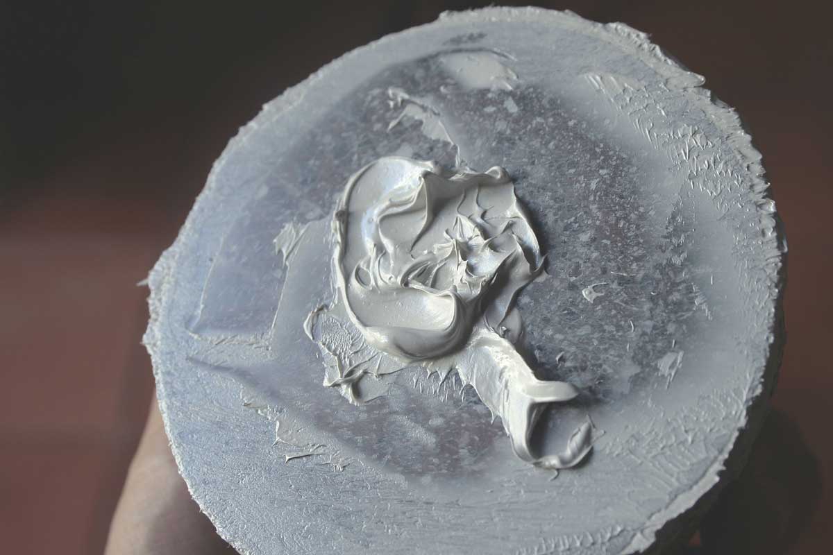 The Great Lead White Shortage