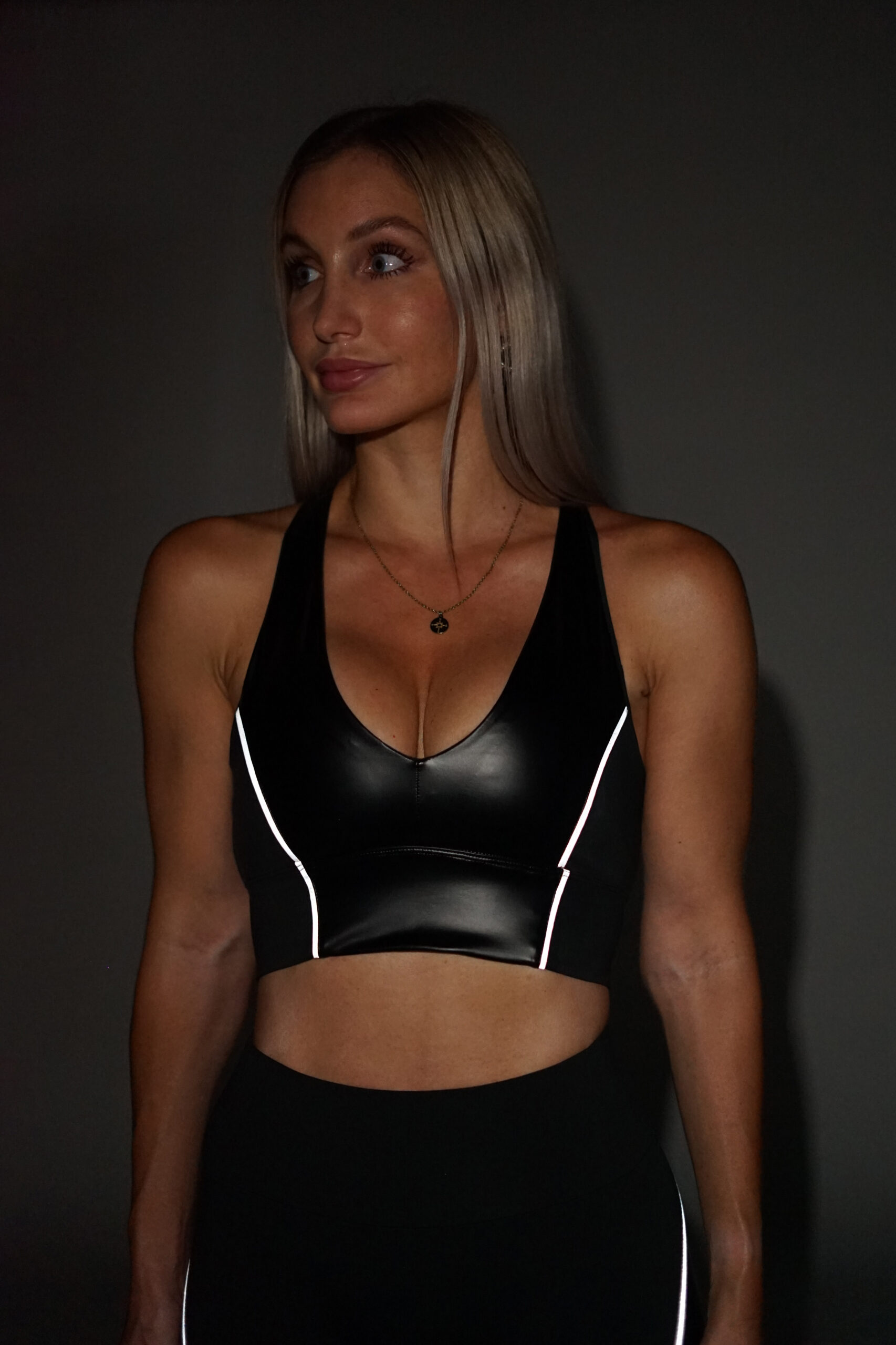 Sports Bra Mixed Leather Reflective Pairadize