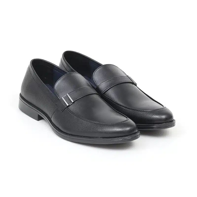 Top 10 Formal Shoes Brands in Pakistan 2023