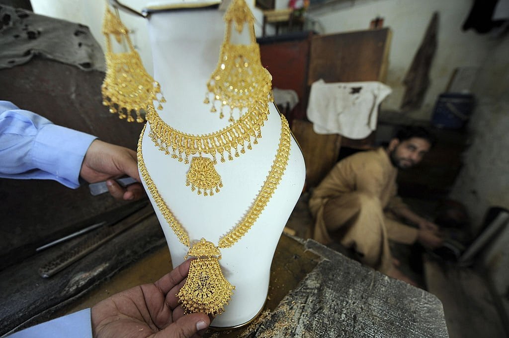 Gold price in Pakistan today Pakistan Observer