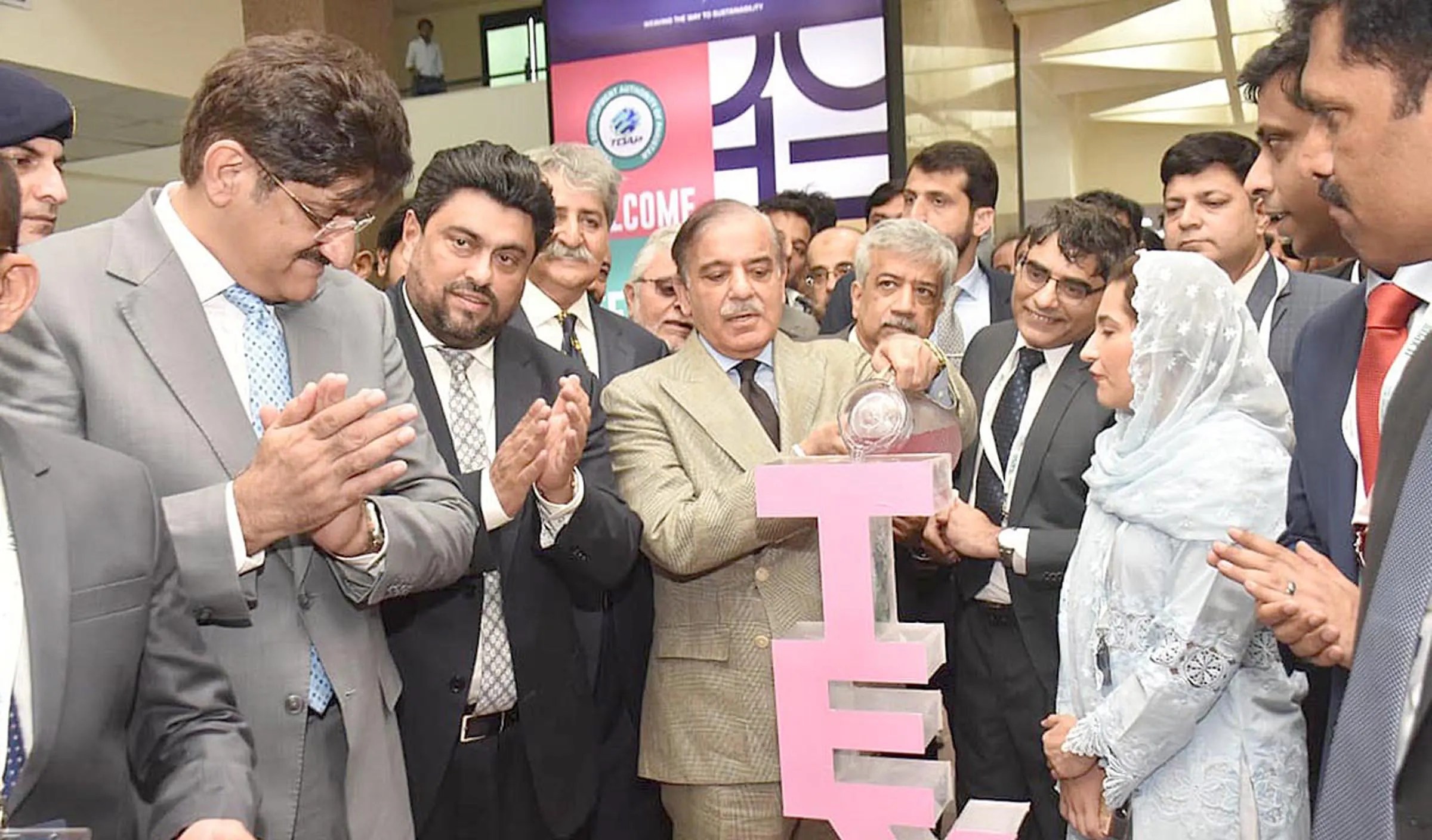 PM asks exporters to come up with innovative ideas for boosting exports