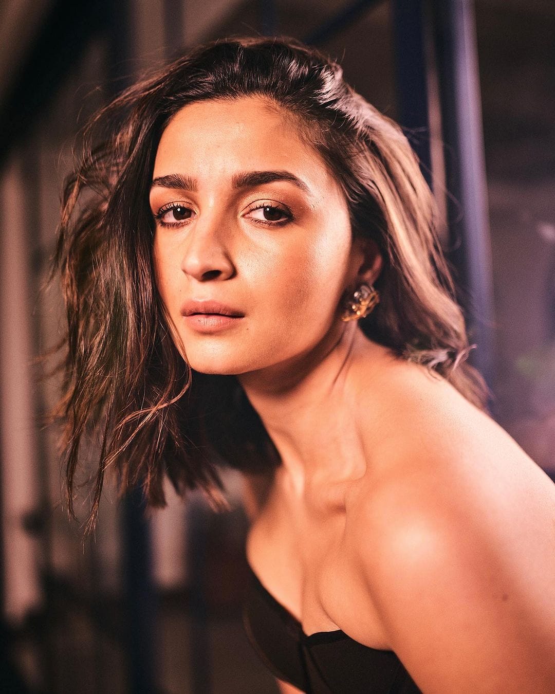 Alia Bhatt stuns fans with new bold pictures Pakistan Observer