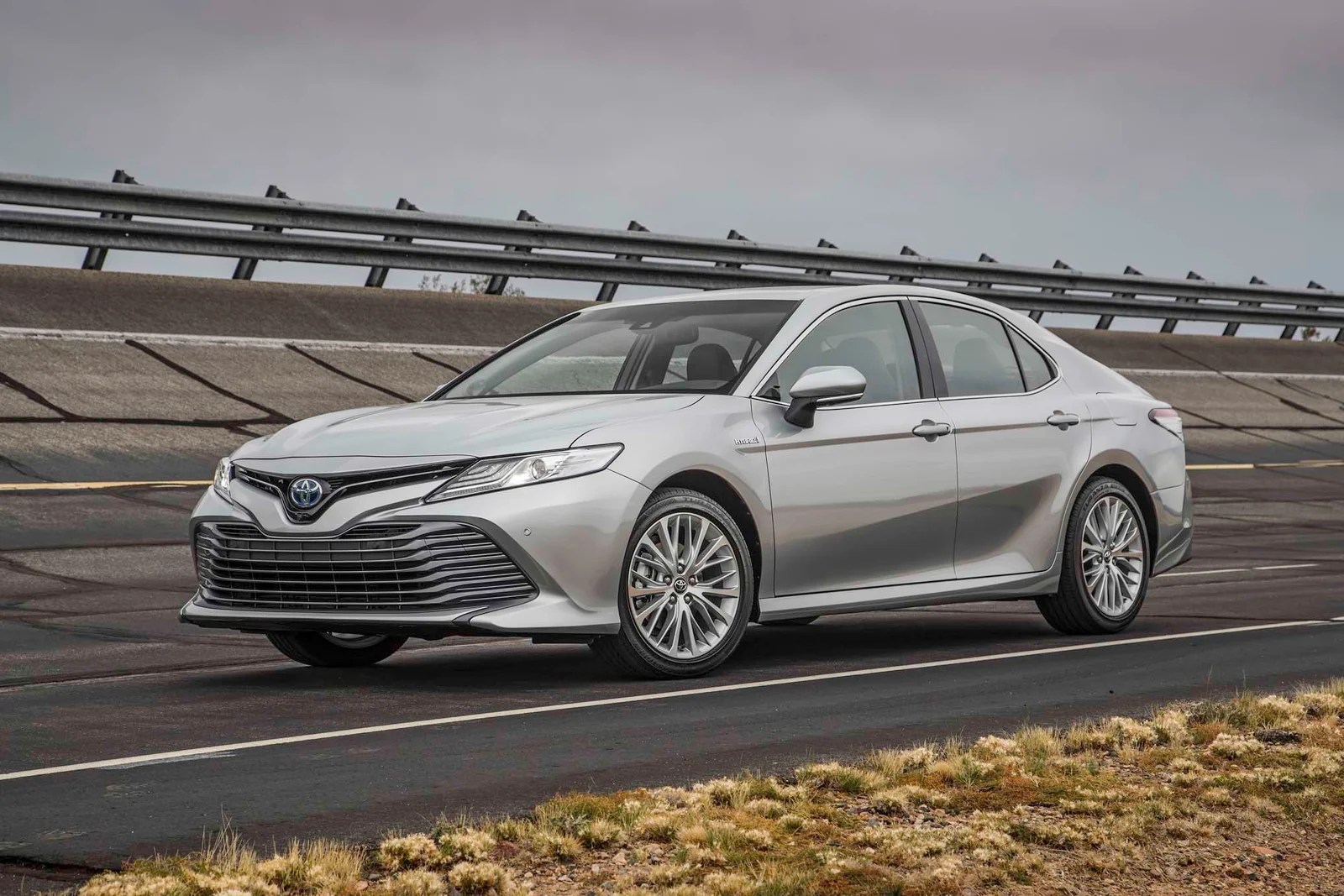 Toyota Pakistan Set To Launch A Hybrid Version Of Toyota Camry