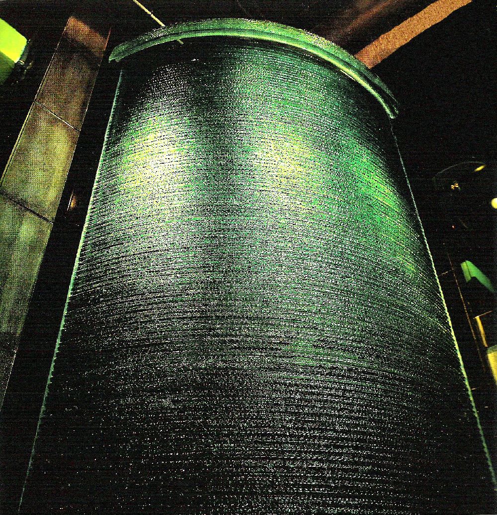 Stacked Glass Wall Corner Feature SC108 Palace of Glass