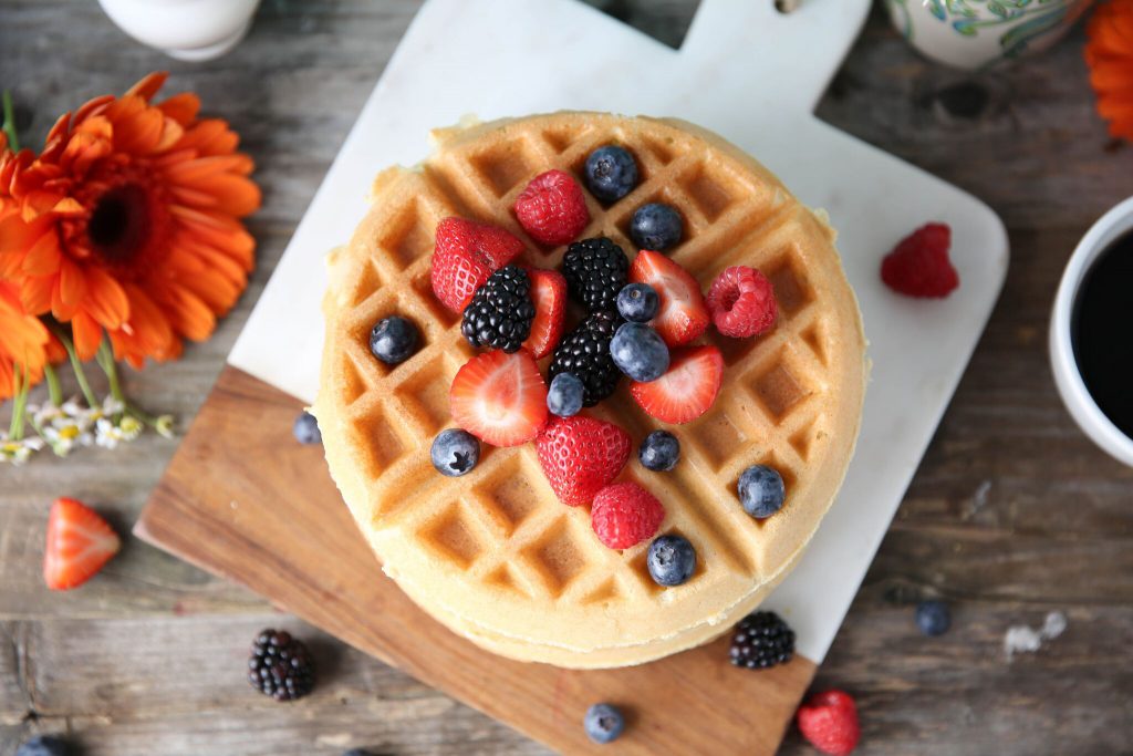 Greek Yogurt Fluffy Waffles (+Cooking Video!) PaleOMG