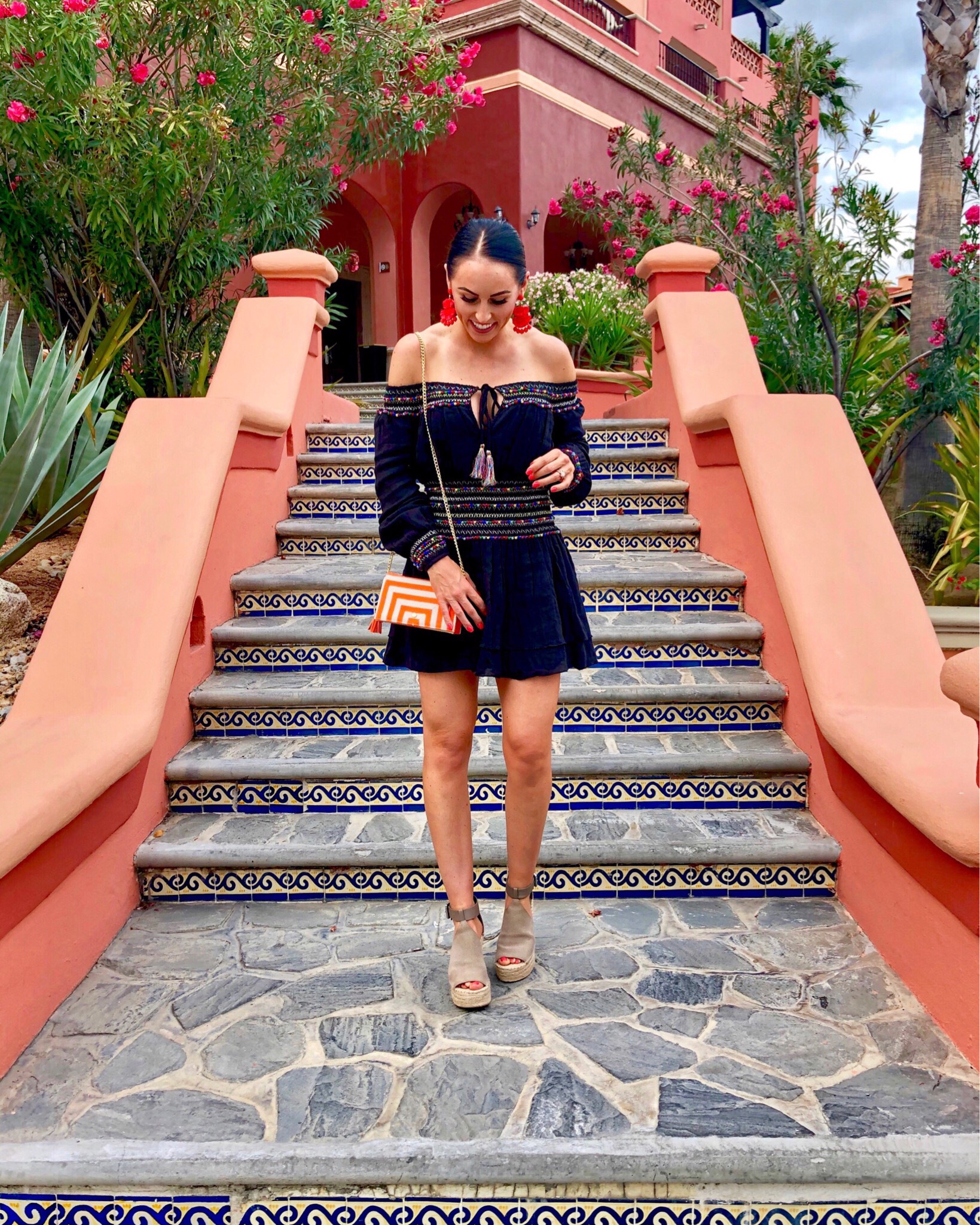 Cabo Outfit RoundUp PaleOMG