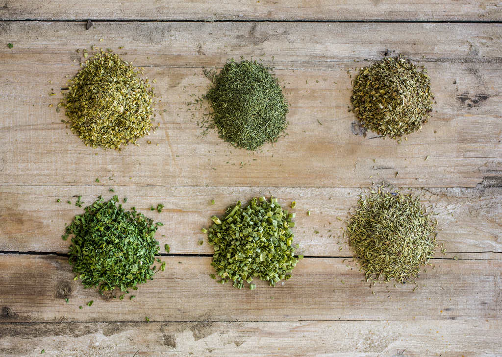 Making Dried Herb Blends