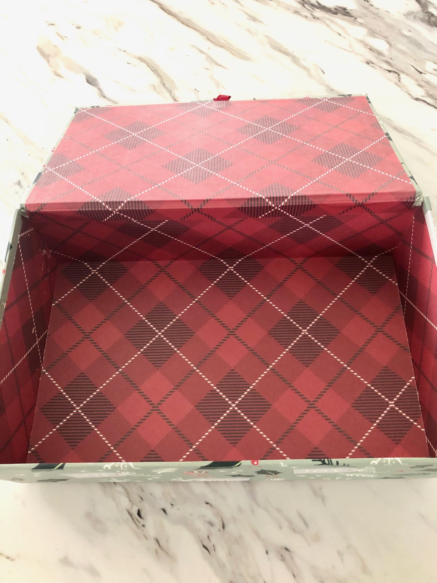 5 Fun & Fabulous Dollar Store Gift Basket Ideas! Pallet and Pantry