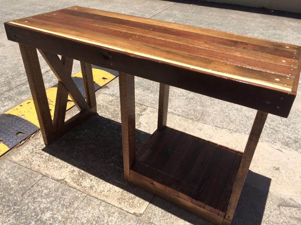 Pallet Console Table With Cross Legs | Pallet Furniture DIY (960 x 720 Pixel)