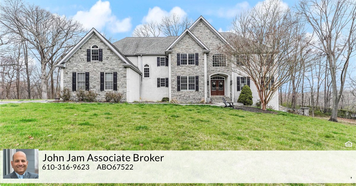 232 Foxcroft Rd, Broomall, PA 19008