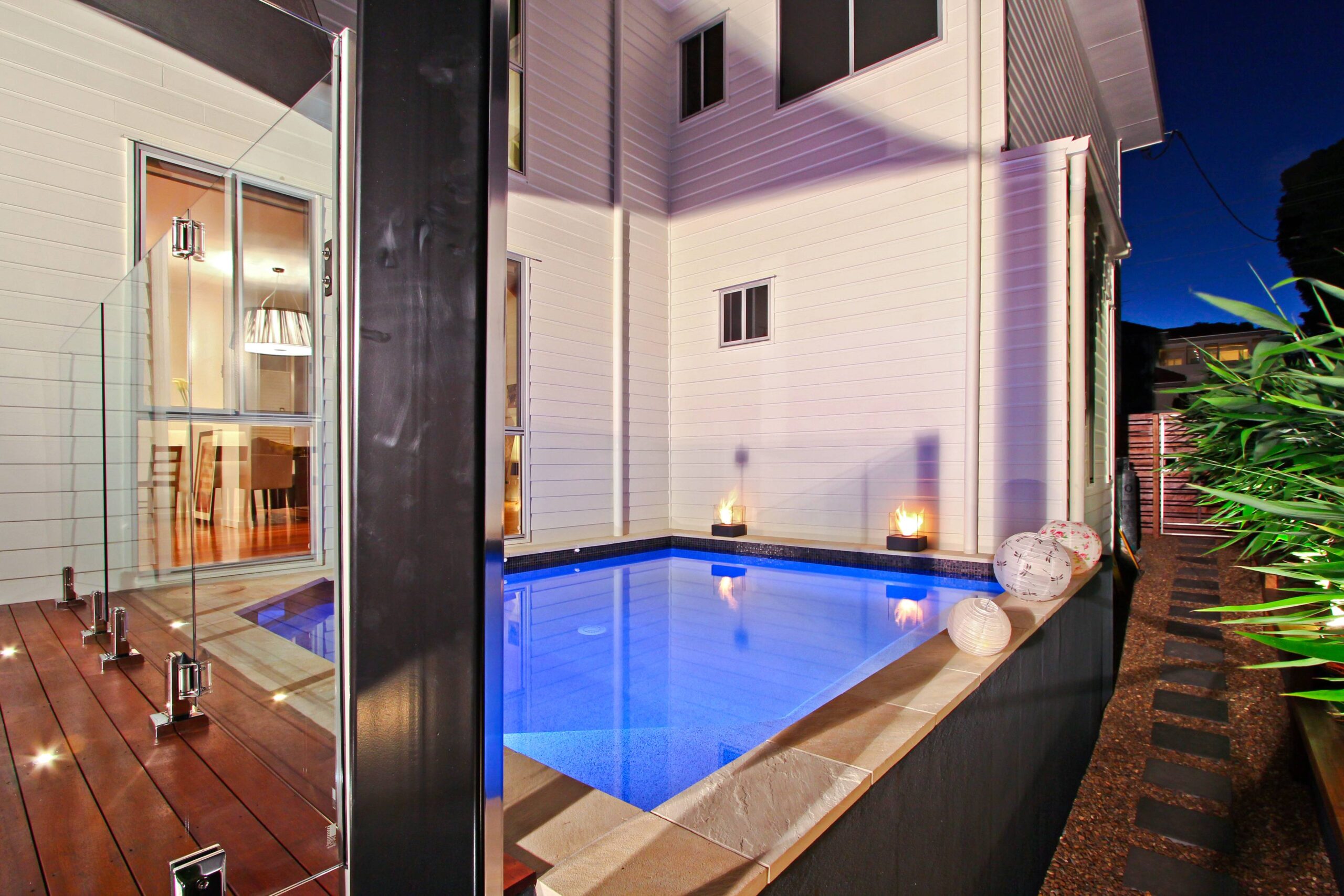 GOLD COAST POOL BUILDERS Palm Beach Pools