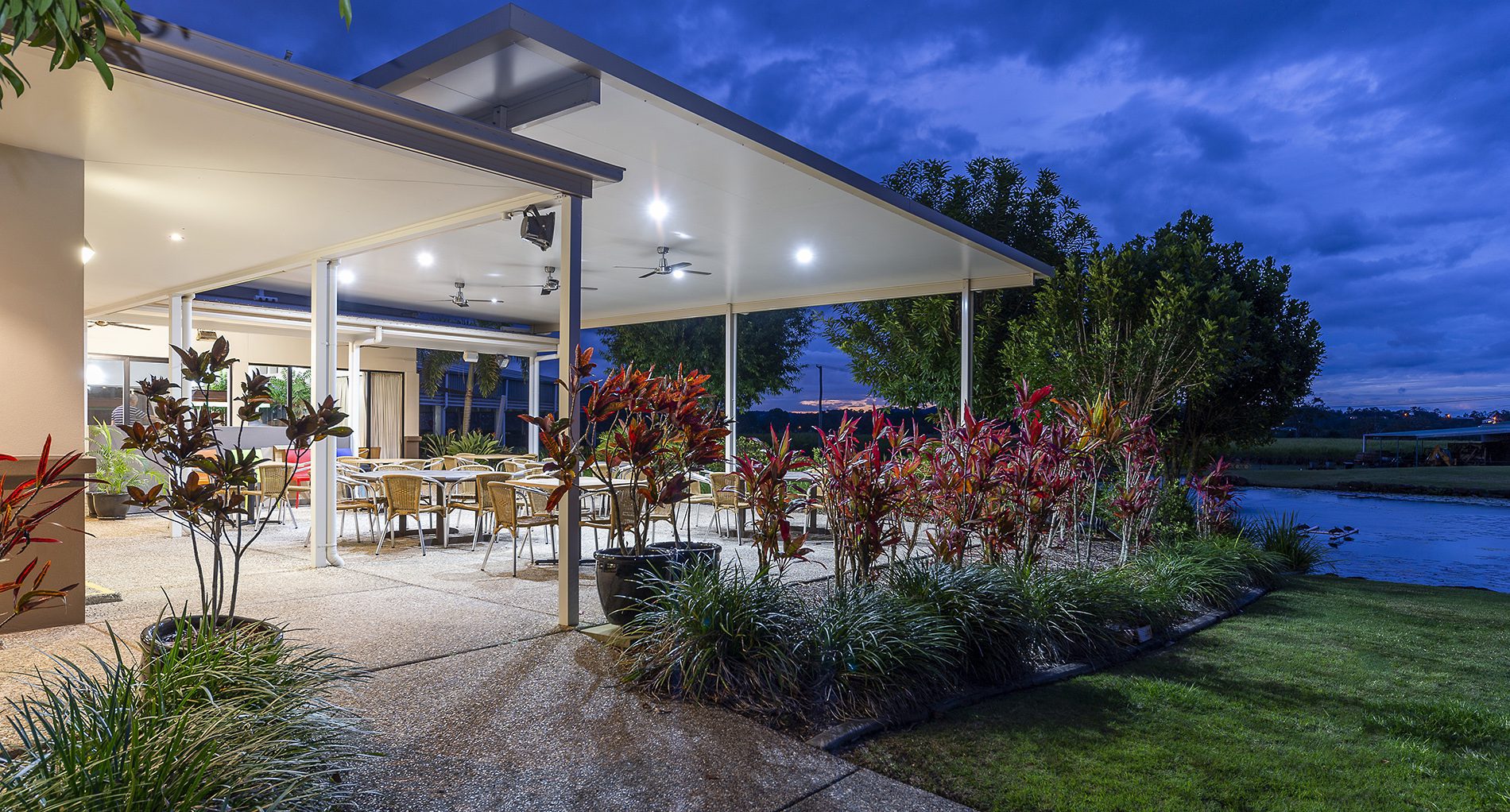 Eagleby Heights Resort Luxury Retirement Living Palm Lake Resort