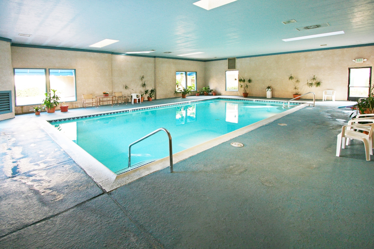 Desirable End Unit Torrance Condominium For 220,000!