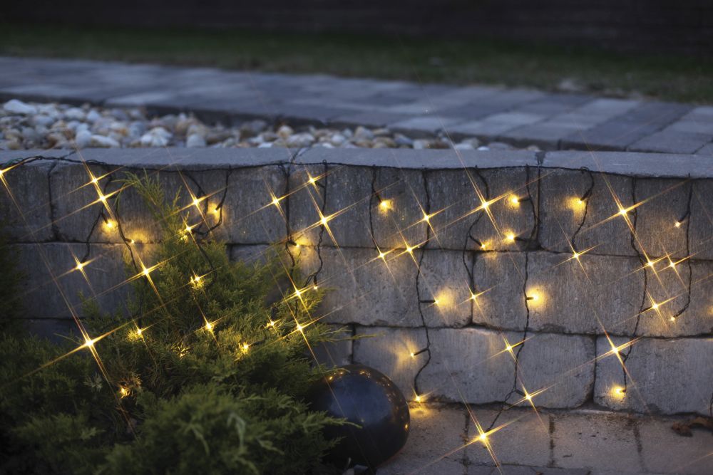 Ljusslinga Utomhus 4 Meter Köp Ljusslinga LED istappar varmvitt ljus 4m 144 ljus pålyset.se