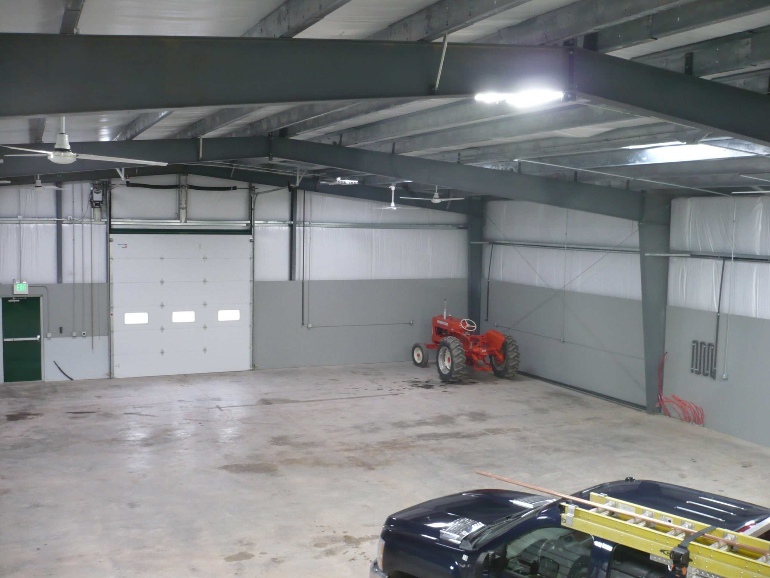 Truck Garages & Service Bays