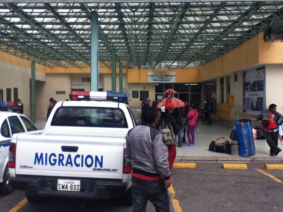 Colombia Ecuador Border Crossing PanAm Notes