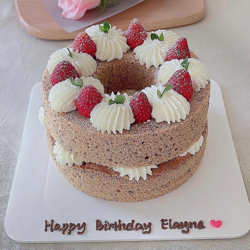 Earl Grey Strawberry Chiffon Pandanese