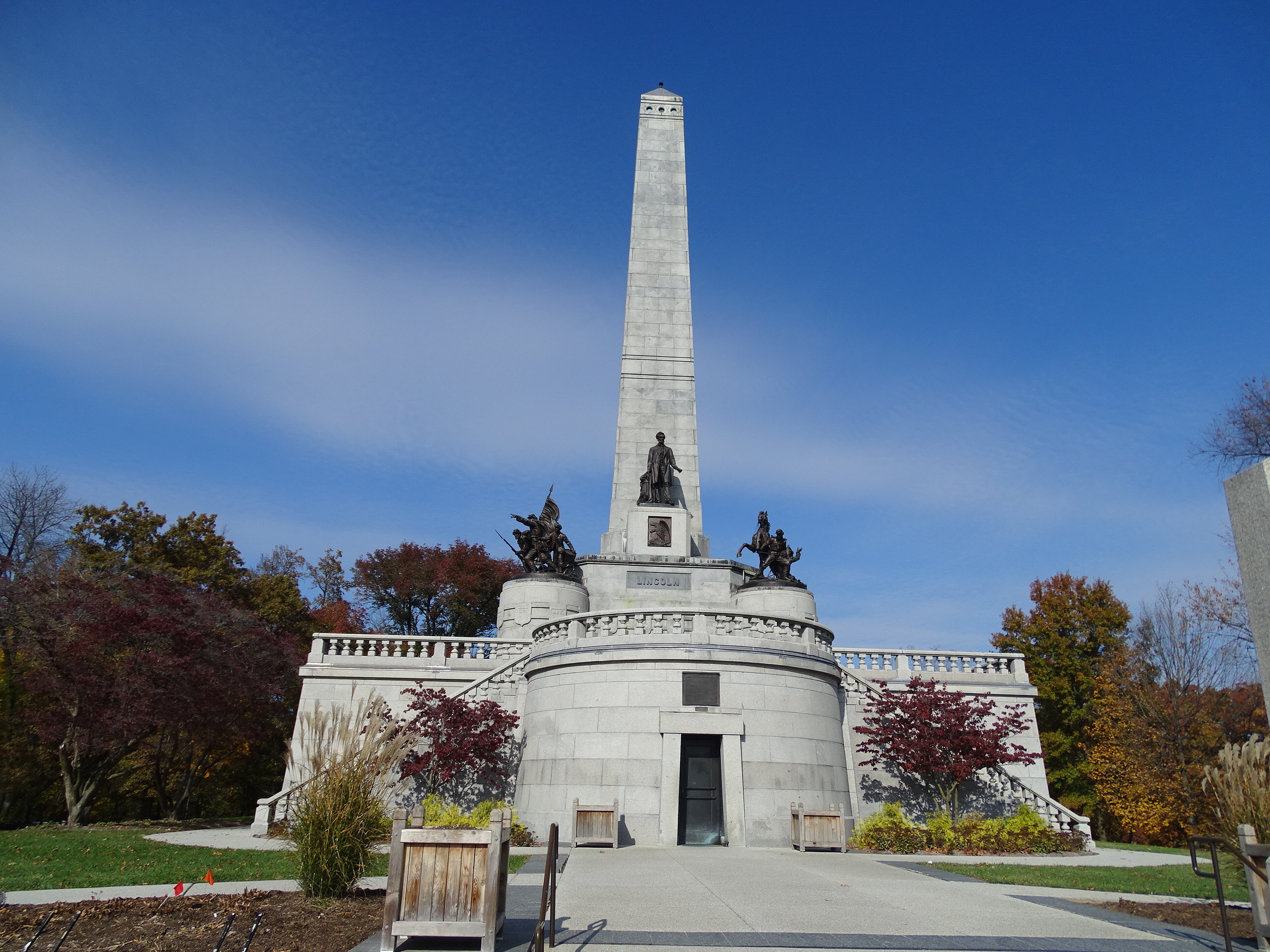 Tomb of Abraham Lincoln Paranormal Springfield Paranormal PANICd