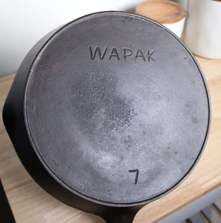 Wapak Cast Iron: History, Value, Identifying Guide | Pan Mastery