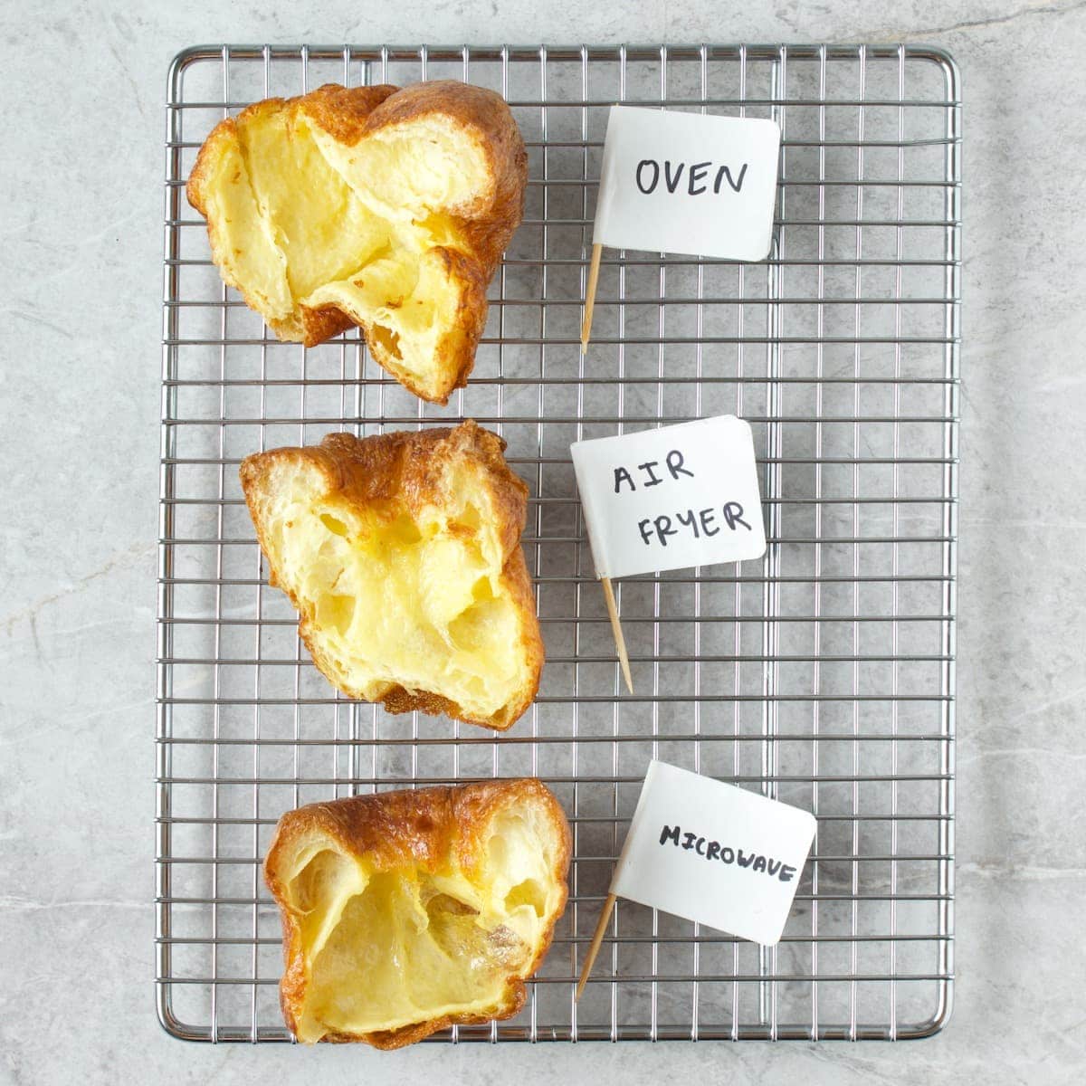 How To Reheat Yorkshire Puddings I Test 3 Methods [Pics]