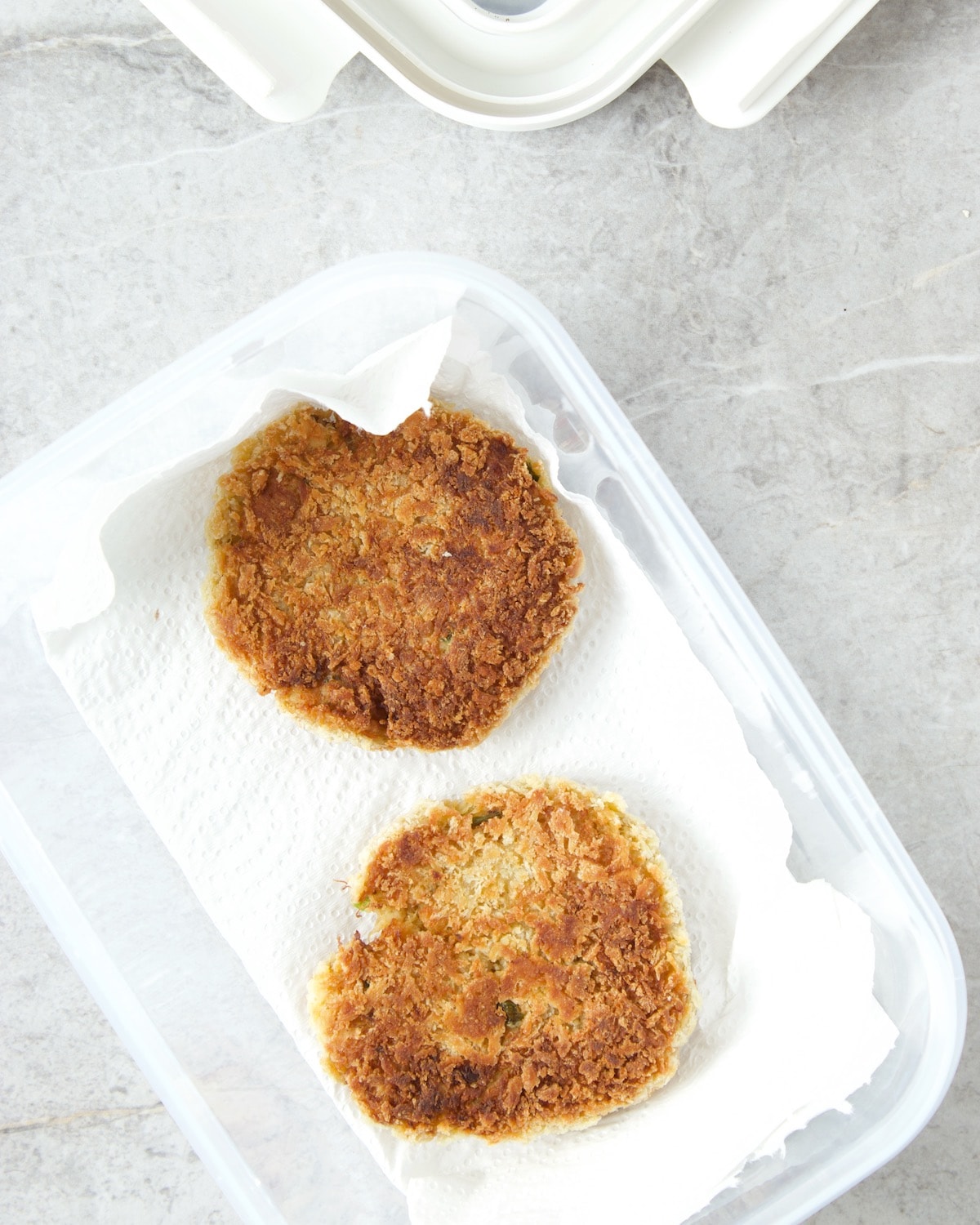 Exactly How To Reheat Crab Cakes I Test 4 Methods [Pics] Pantry