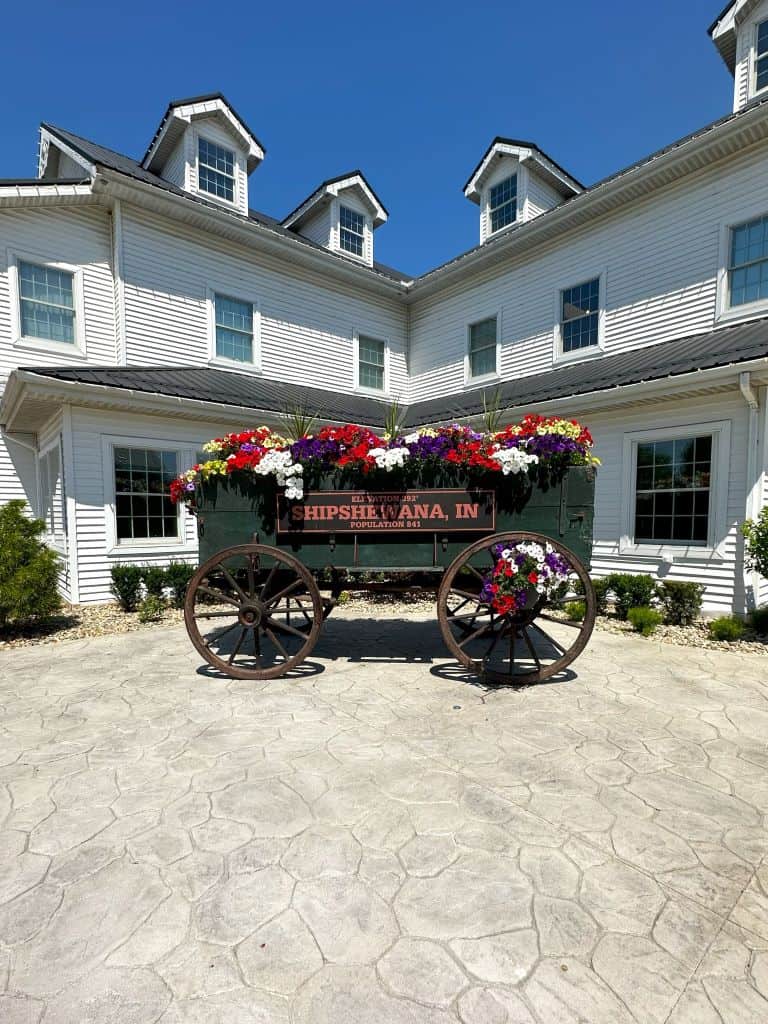 10 Tips for Visiting the Shipshewana Amish Community PA on Pause