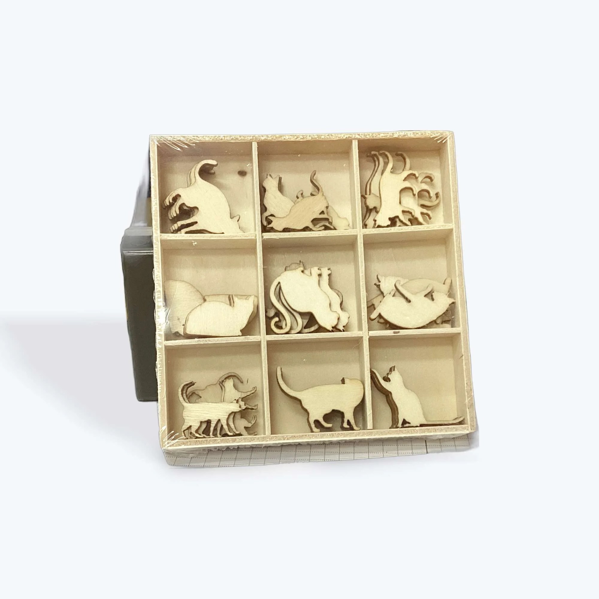 "CATS" Wooden Embellishments. 45 Pieces Paper Creations