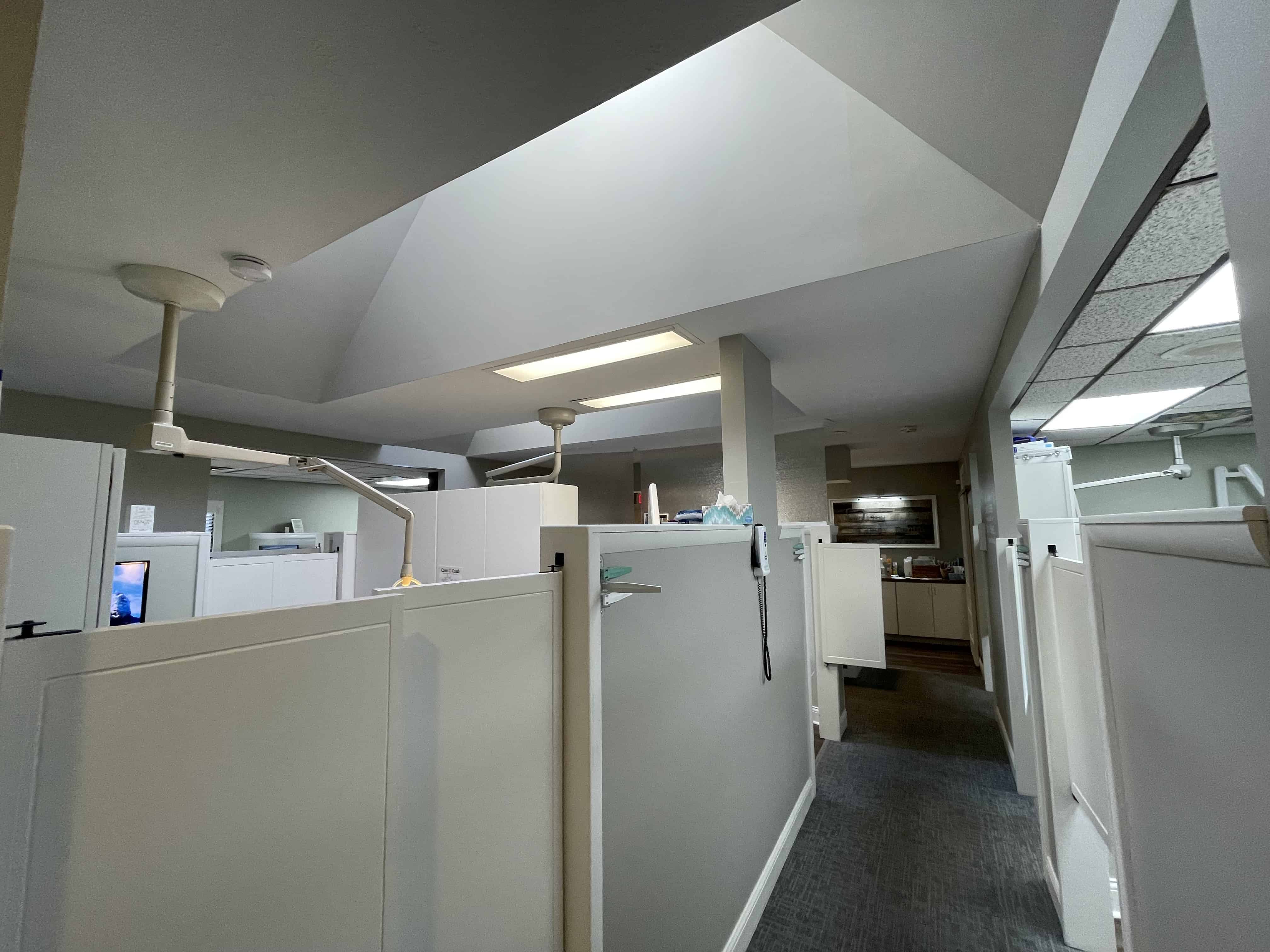 FOR SALE FULLY OCCUPIED NNN INVESTMENT PROPERTY Pappas Realty Co.