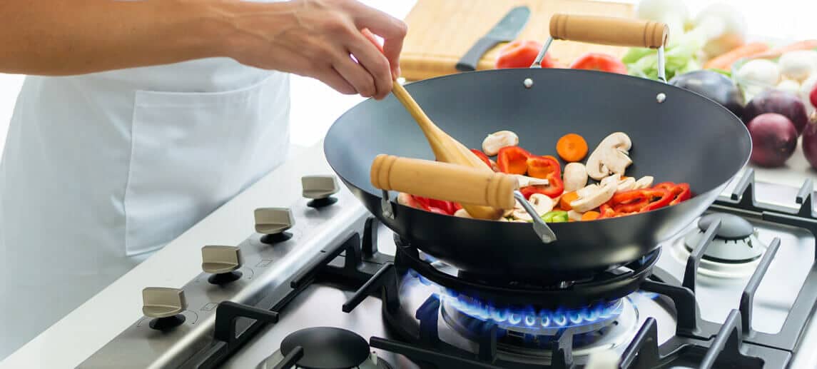 Propane Stoves Vs. Electric Stoves Paraco Gas