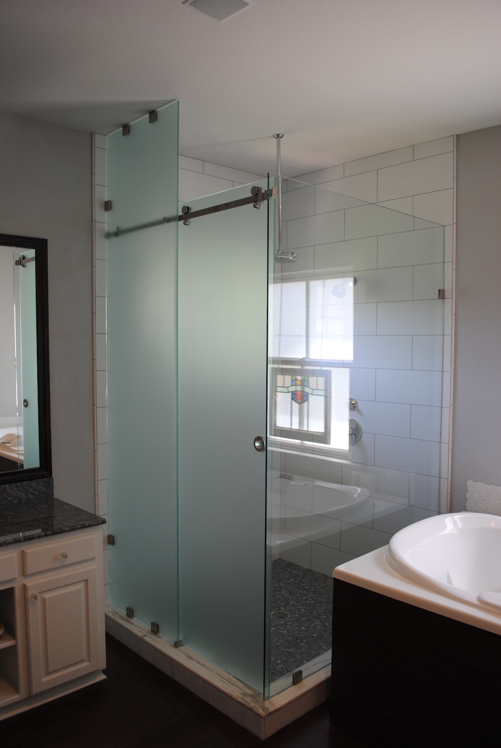 Paradigm Glass LLC Shower Doors Austin GALLERY
