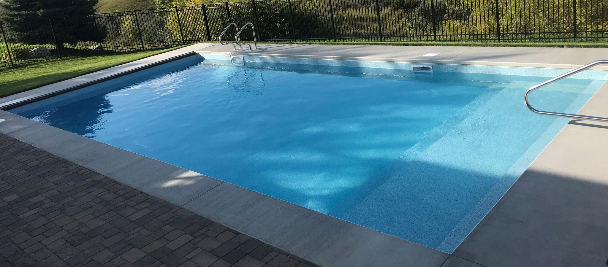 Fargo Pool Contractors, North Dakota Pool Contractors, Paradise Pools