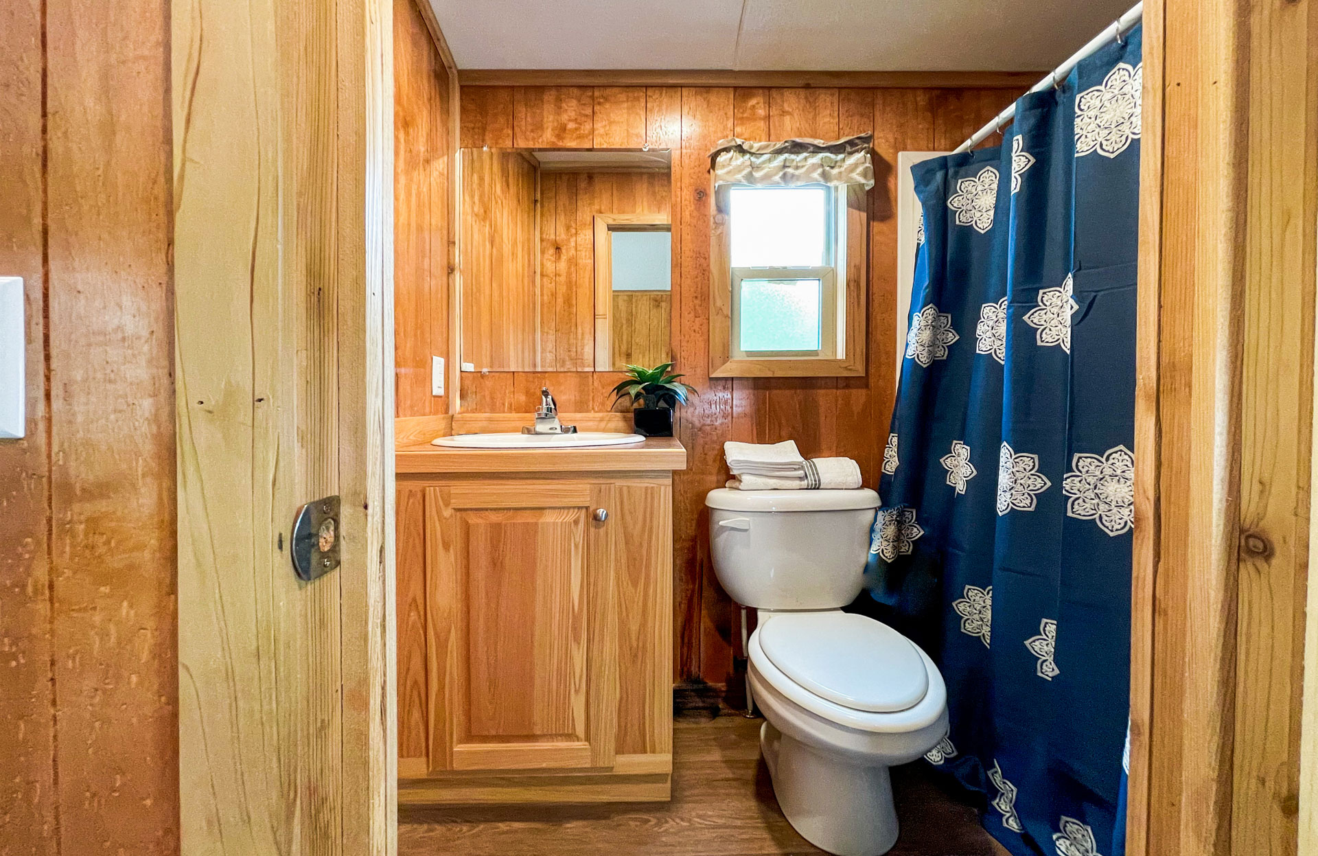 The Hideaway Cabins Paradise Ranch RV Resort