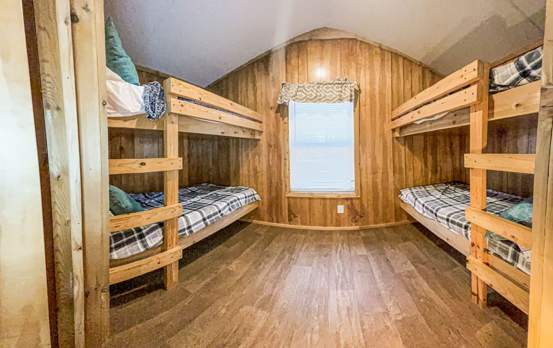 Forest Glen Cabins Paradise Ranch RV Resort