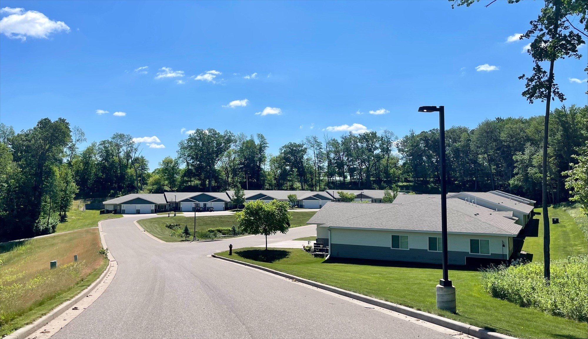 Dancing Oaks Cottages Paramark Real Estate