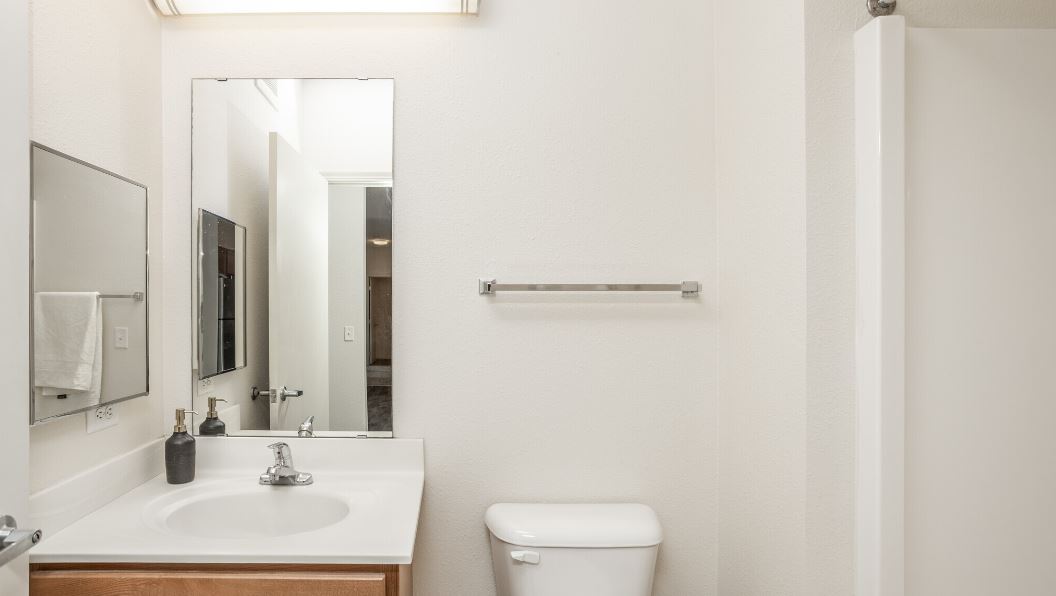 Laverne Apartments Paramark Real Estate