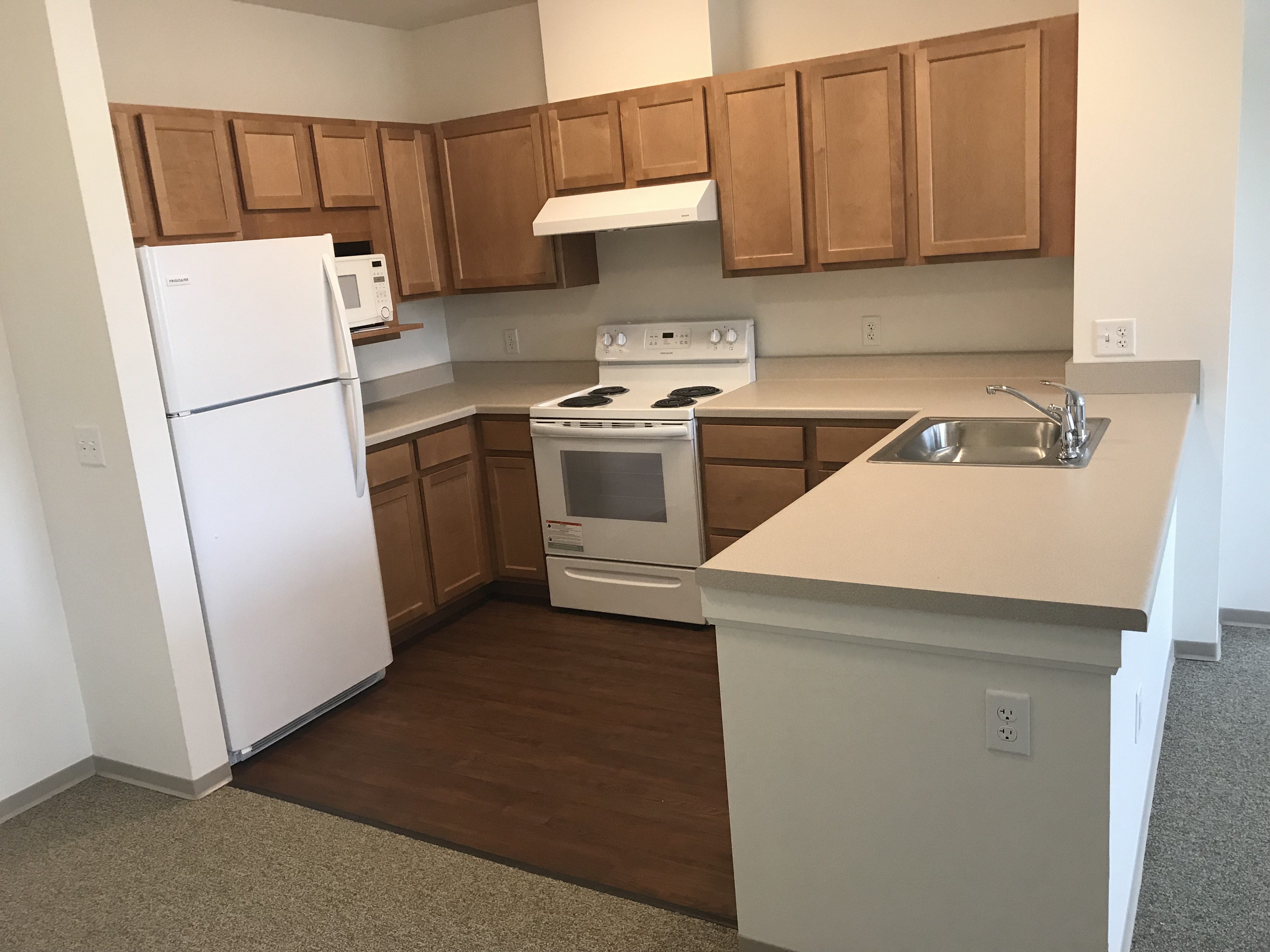 Diamond Senior Apartments of Iowa City Paramark Real Estate