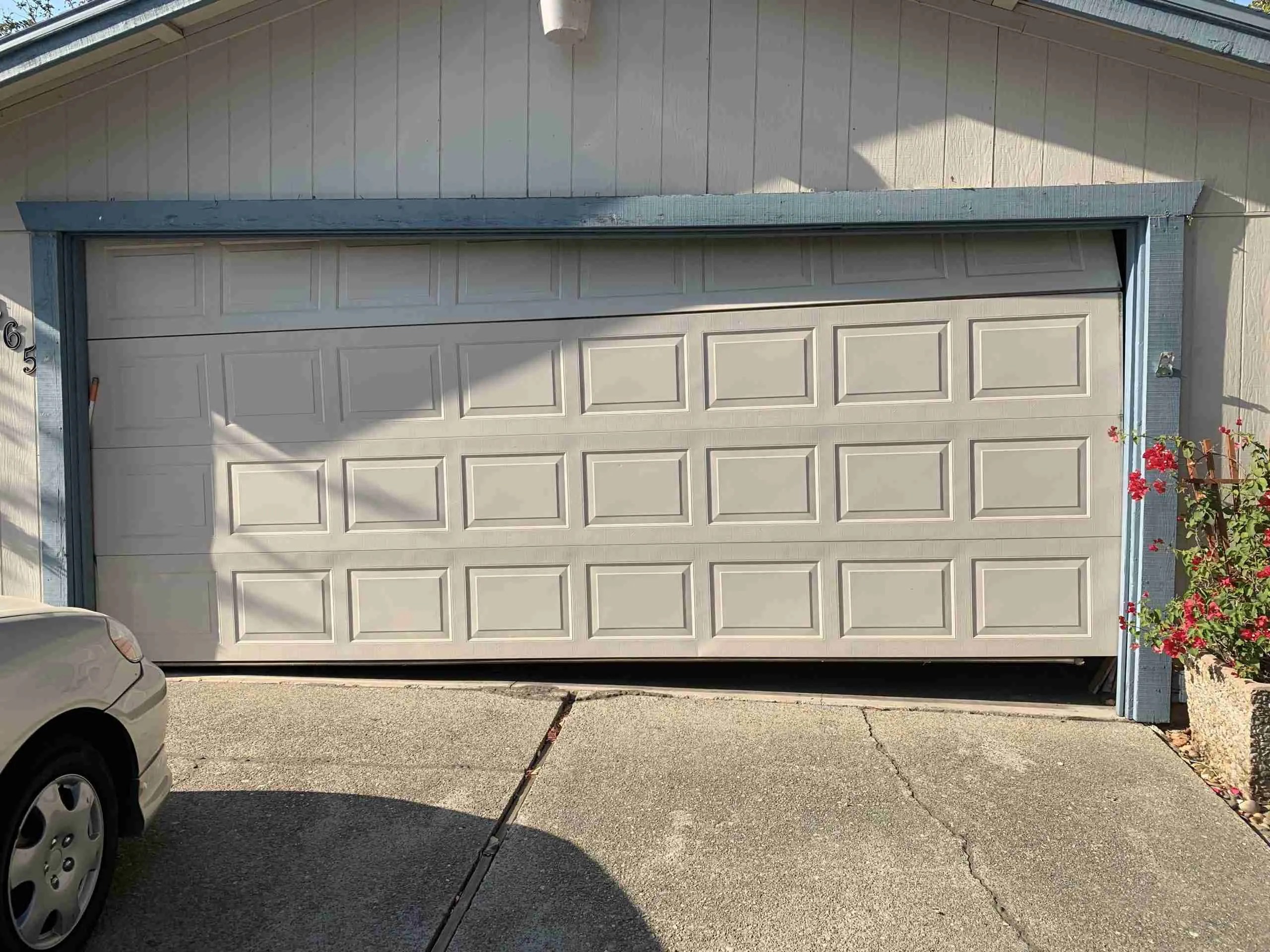 Garage Door Off Track in Sacramento, CA Paramount Garage Doors