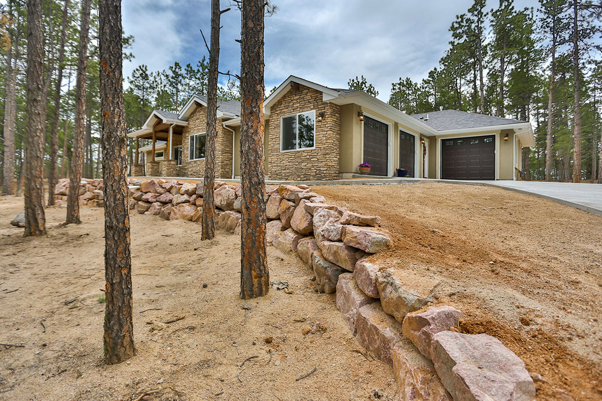 Monument Paramount Homes