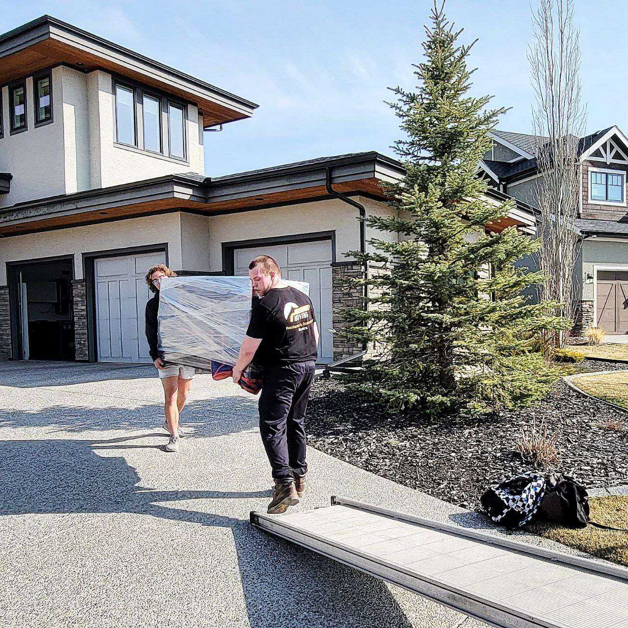 Calgary Movers Paramount Moving Company