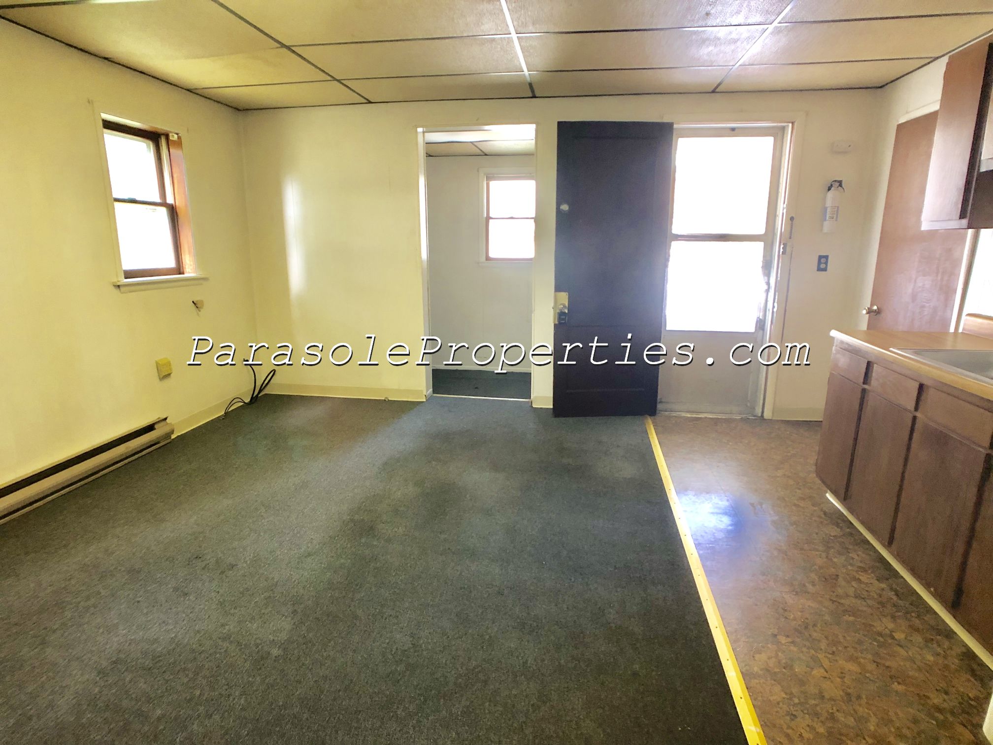 502 MAIN ST EFF 1 PECKVILLE, PA 18452 Parasole Properties